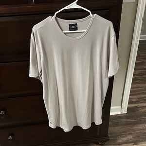 Cuts Clothing Curved-Hem Men's Light Gray Short Sleeve Tee